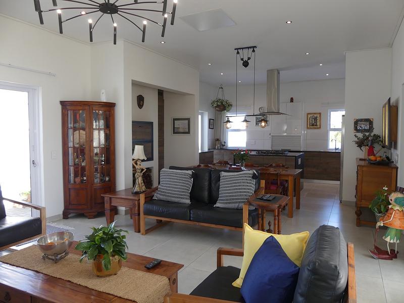 3 Bedroom Property for Sale in Lampiesbaai Western Cape